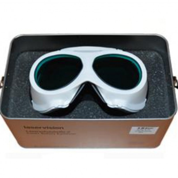 LB8 UVEX  ochranné brýle pro vláknový laser.